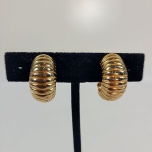 Vintage 80s/90s Gold Tone Thick Hoop Earrings Clip On